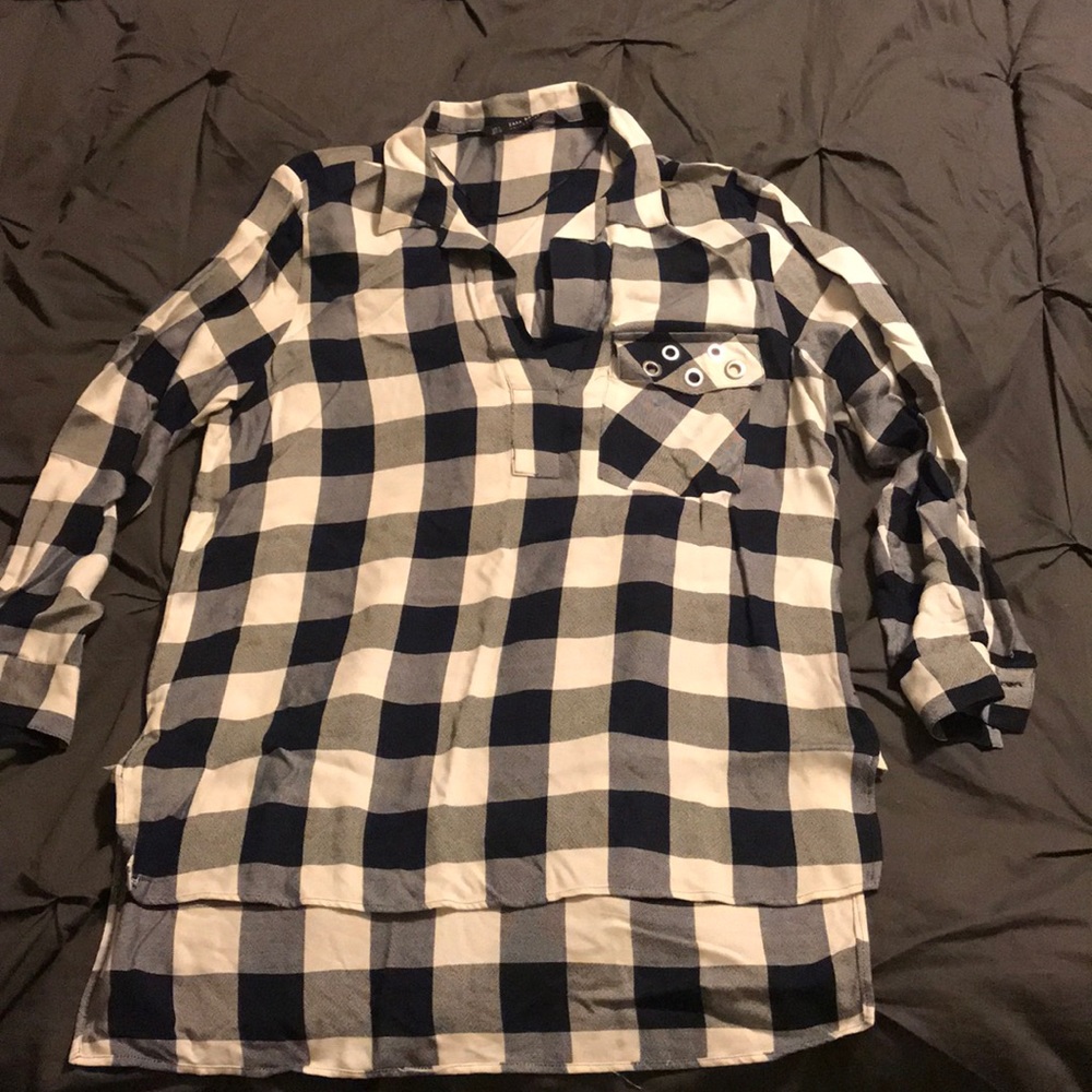 ZARA oversized navy plaid grommet pocket top